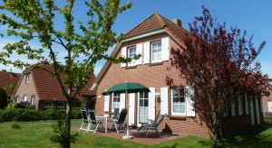 Bild: Nordseeferienhaus-Stelzer / Neßmersiel, 100 m², bis 6 Personen, Hund, WLAN
